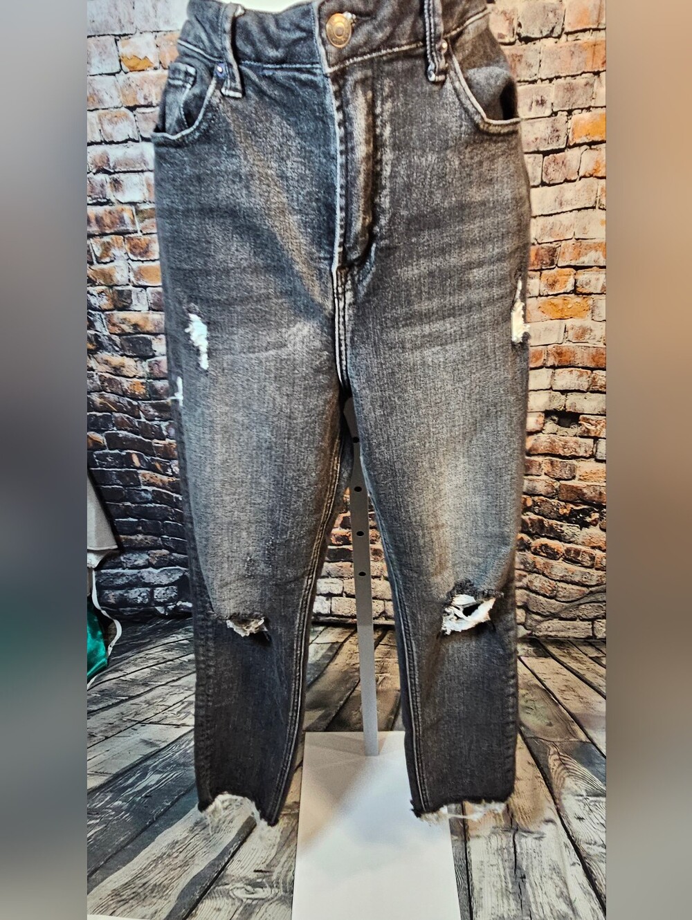 Risen Mason Black Distressed Straight Leg Jeans Raw Hem Size 29